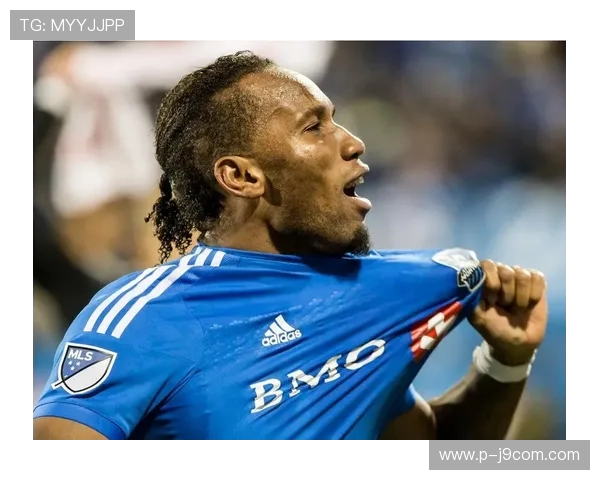 全面解析德罗巴强悍冲击与支点作用融合力量与技术的独特足球风格 全面解析德罗巴强悍冲击与支点作用融合力量与技术的独特足球风格